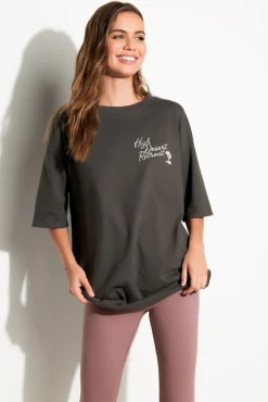 Retreat Boyfriend Tee